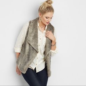 🌟FINAL CHANCE 🌟 Maurice’s Faux Fur Vest